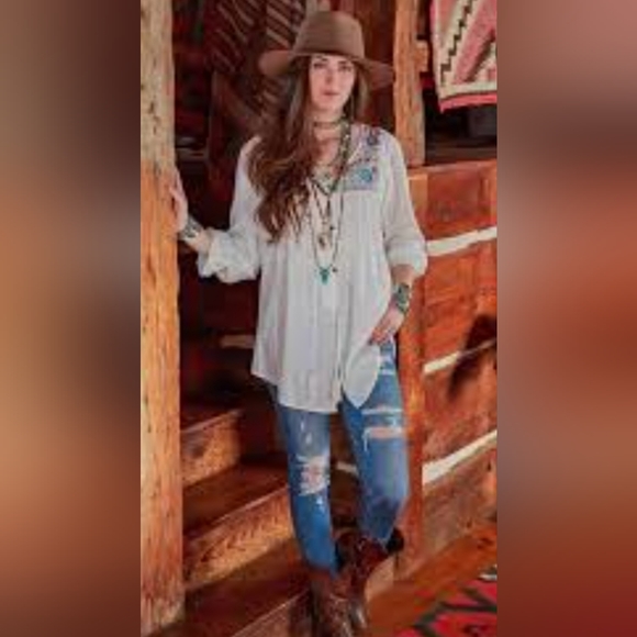 Tasha Polizzi Alyssa Shirt - Picture 9 of 9